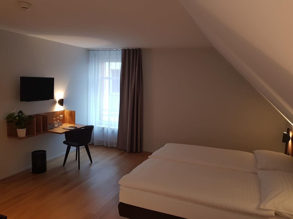Gasthof Muehle Aesch  Buitenkant foto